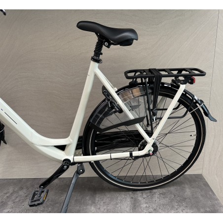 Gazelle Orange C7+, D57 (2e hands)