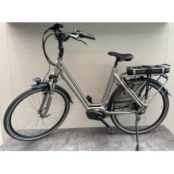 Button Cycle First Class, D57 (2e hands)