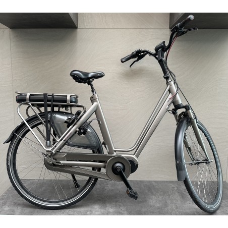 Button Cycle First Class, D57 (2e hands)